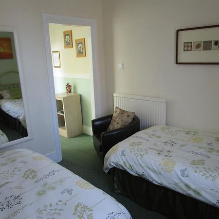 Burlington Quays Bed & Breakfast Bridlington Exterior photo