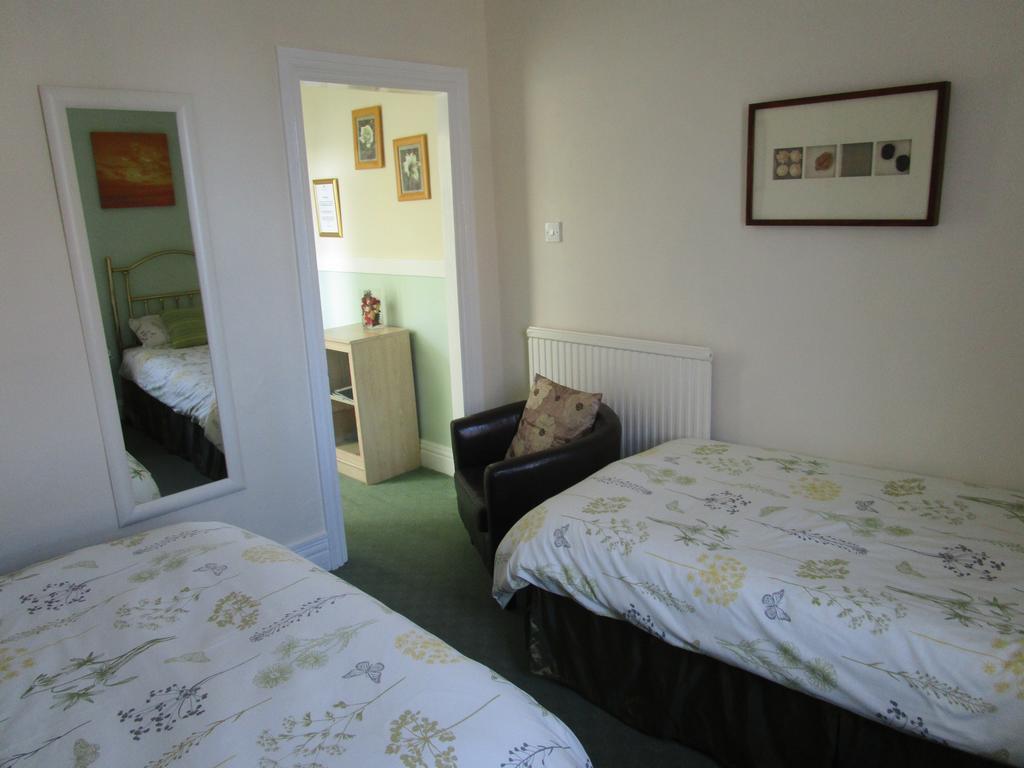 Burlington Quays Bed & Breakfast Bridlington Exterior photo