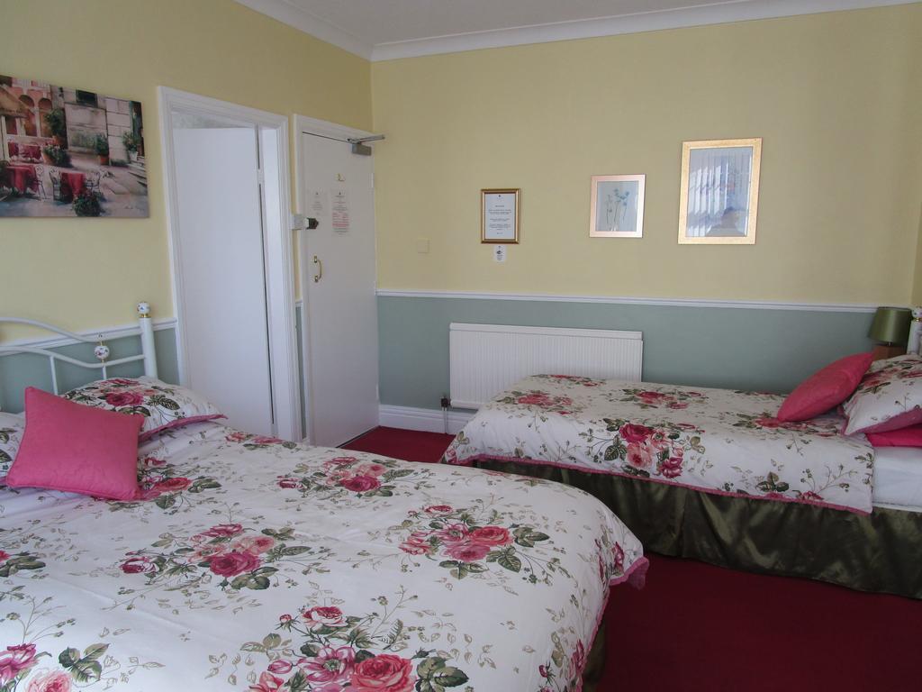 Burlington Quays Bed & Breakfast Bridlington Exterior photo