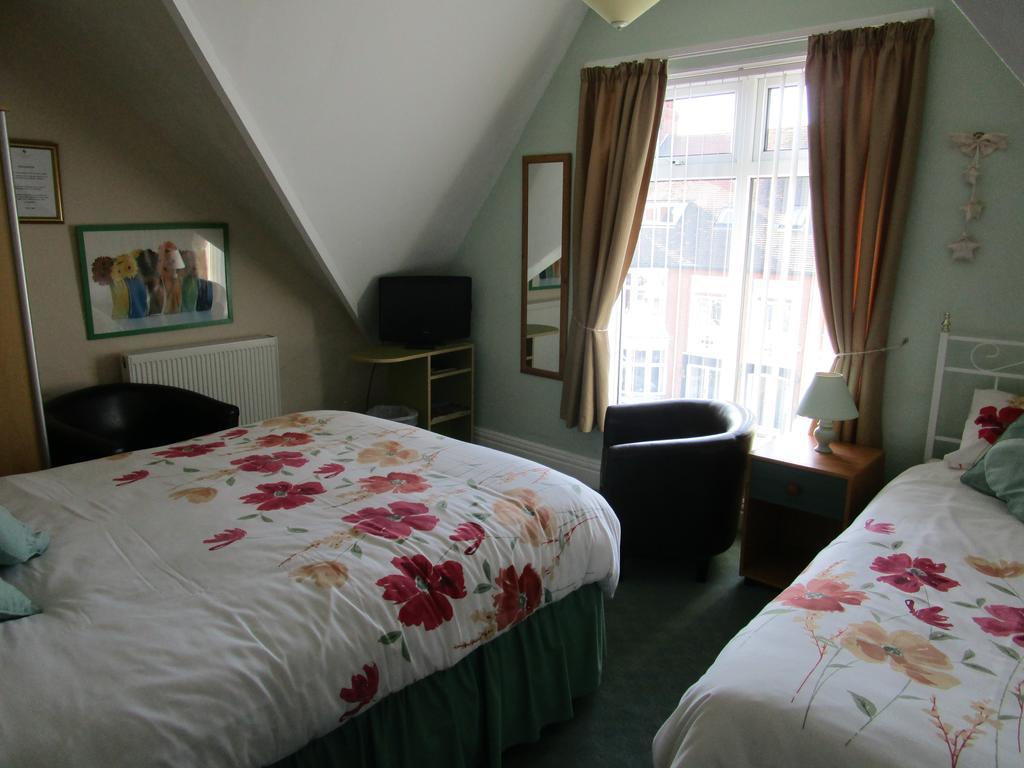 Burlington Quays Bed & Breakfast Bridlington Exterior photo