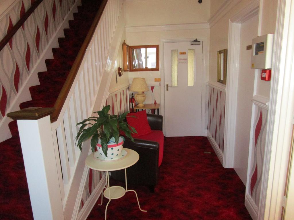Burlington Quays Bed & Breakfast Bridlington Exterior photo